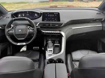 PEUGEOT 3008 GT Line 1.5 HDI Memory Pano Massage 360 Kam