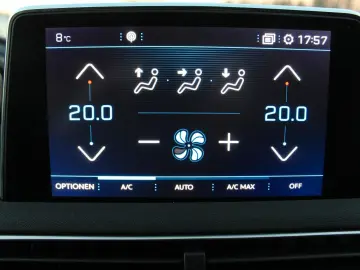 PEUGEOT 3008 Allure 1.5D NAVI LED SHZ PDC T-LEDER TEMPO