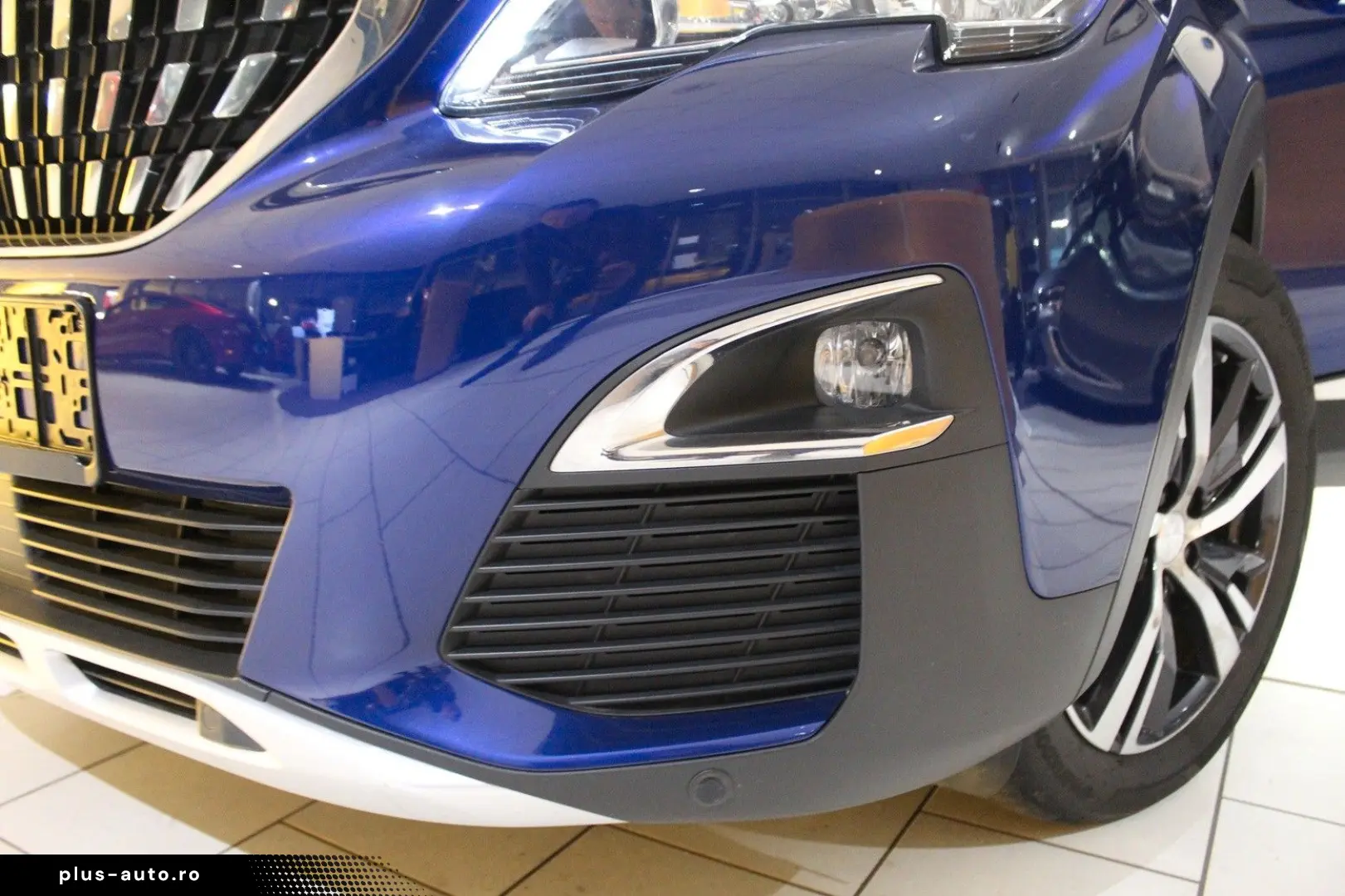 PEUGEOT 3008 Allure 1.5D NAVI LED SHZ PDC T-LEDER TEMPO