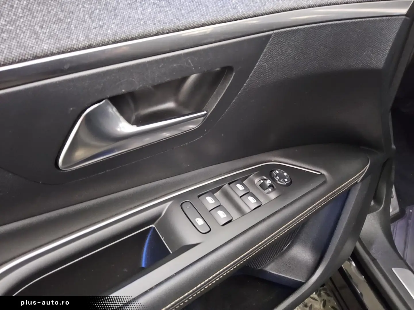 PEUGEOT 3008 1.5 BlueHDi 130 GT-Line Navi LED Pano