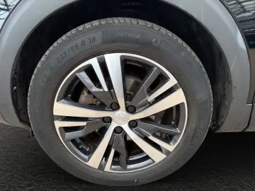 PEUGEOT 5008 1.5 BlueHDi 130 Allure (EURO 6d-TEMP)