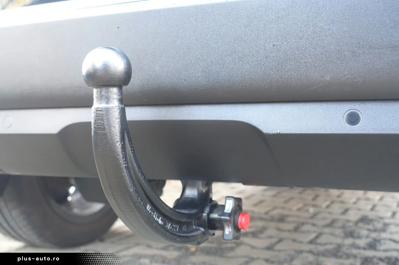 PEUGEOT 5008 Allure 1.5 Blue HDI -Einparkhilfe -7 Sitzer