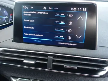 PEUGEOT 5008 Allure 1.5 Blue HDI -Einparkhilfe -7 Sitzer