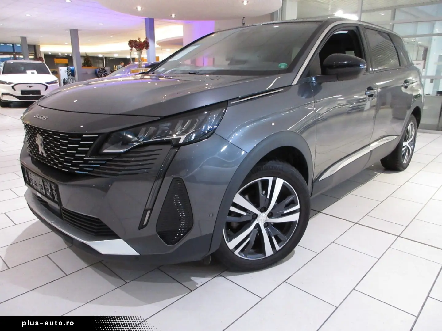 PEUGEOT 5008 Allure 1.5D LED NAVI R´CAM PDC 7-SITZ