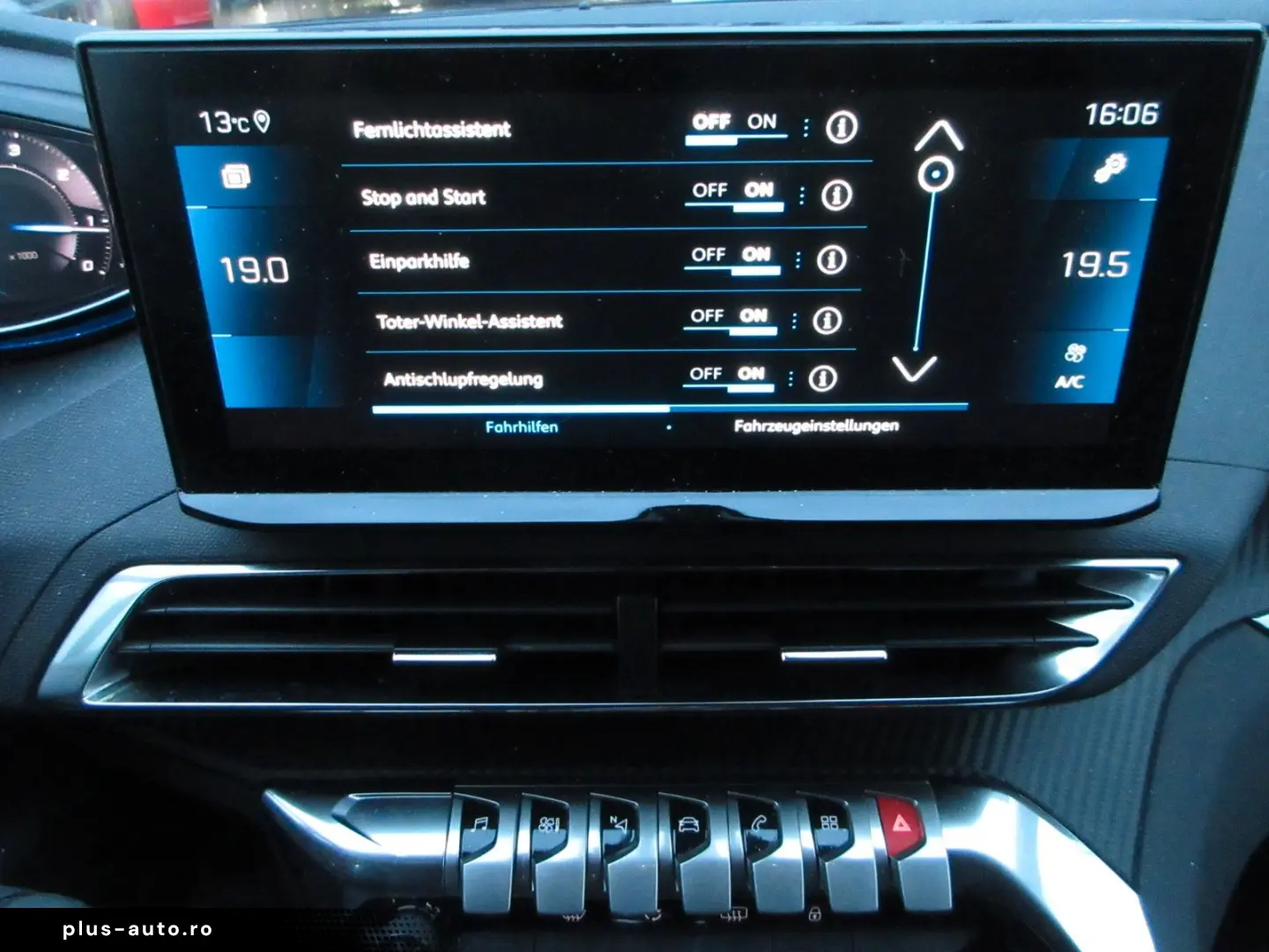 PEUGEOT 5008 Allure 1.5D LED NAVI R´CAM PDC 7-SITZ