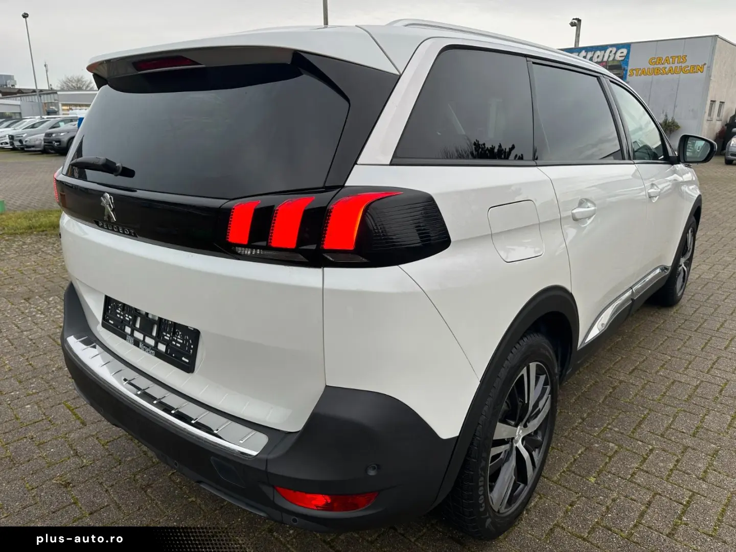 PEUGEOT 5008  Leder Panorama  7 Sitzer
