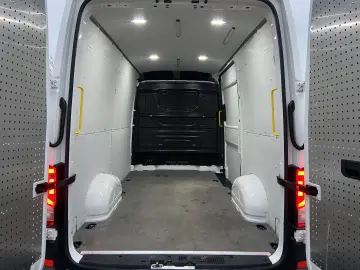 VW CRAFTER L3-H2 AUTOMAT 177cp WEBASTO ACC Front Assist