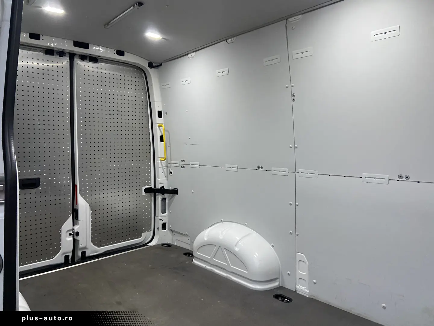 VW CRAFTER L3-H2 AUTOMAT 177cp WEBASTO ACC Front Assist