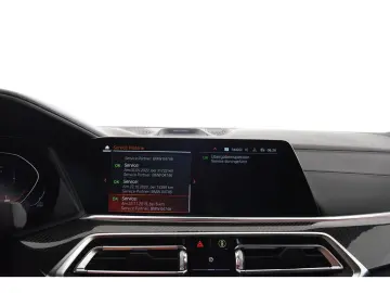 BMW X6 xDrive 30d M Sport Gestiksteuerung Soft-Close