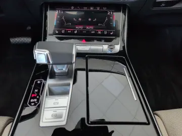 AUDI A8 50 TDI HD-Matrix Pano HuD Leder Weiß 360