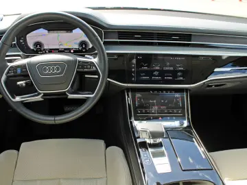 AUDI A8 60TFSIe quattro S LINE BLACK  HUD DIGMATRIX TV