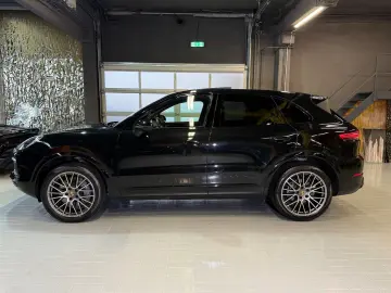 PORSCHE Cayenne S Platinum Edition~PANO~HEAD-UP~KAMERA