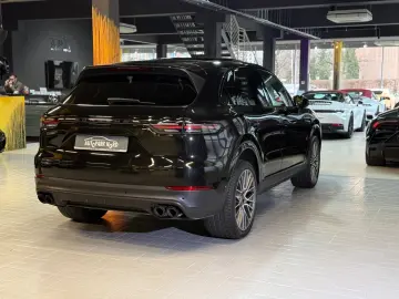 PORSCHE Cayenne S Platinum Edition~PANO~HEAD-UP~KAMERA