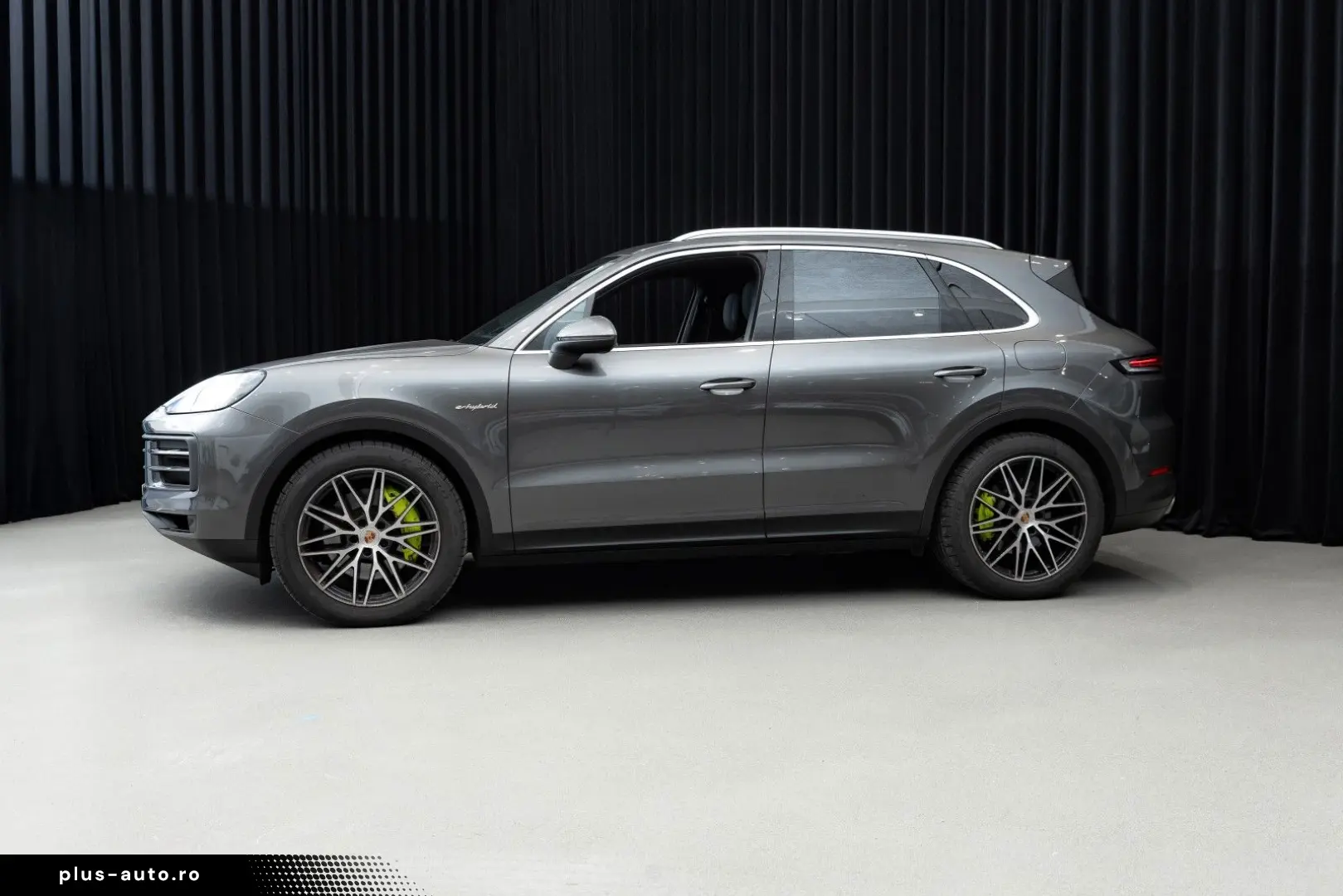 PORSCHE Cayenne E-Hybrid