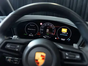 PORSCHE Cayenne E-Hybrid