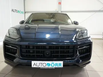 PORSCHE Cayenne Coupe Panorama AHK Luft BOSE ACC 4xSHZ