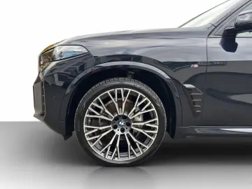 BMW X5 xDrive30d M Sport AdapLED HUD AHK Hifi HK Ada