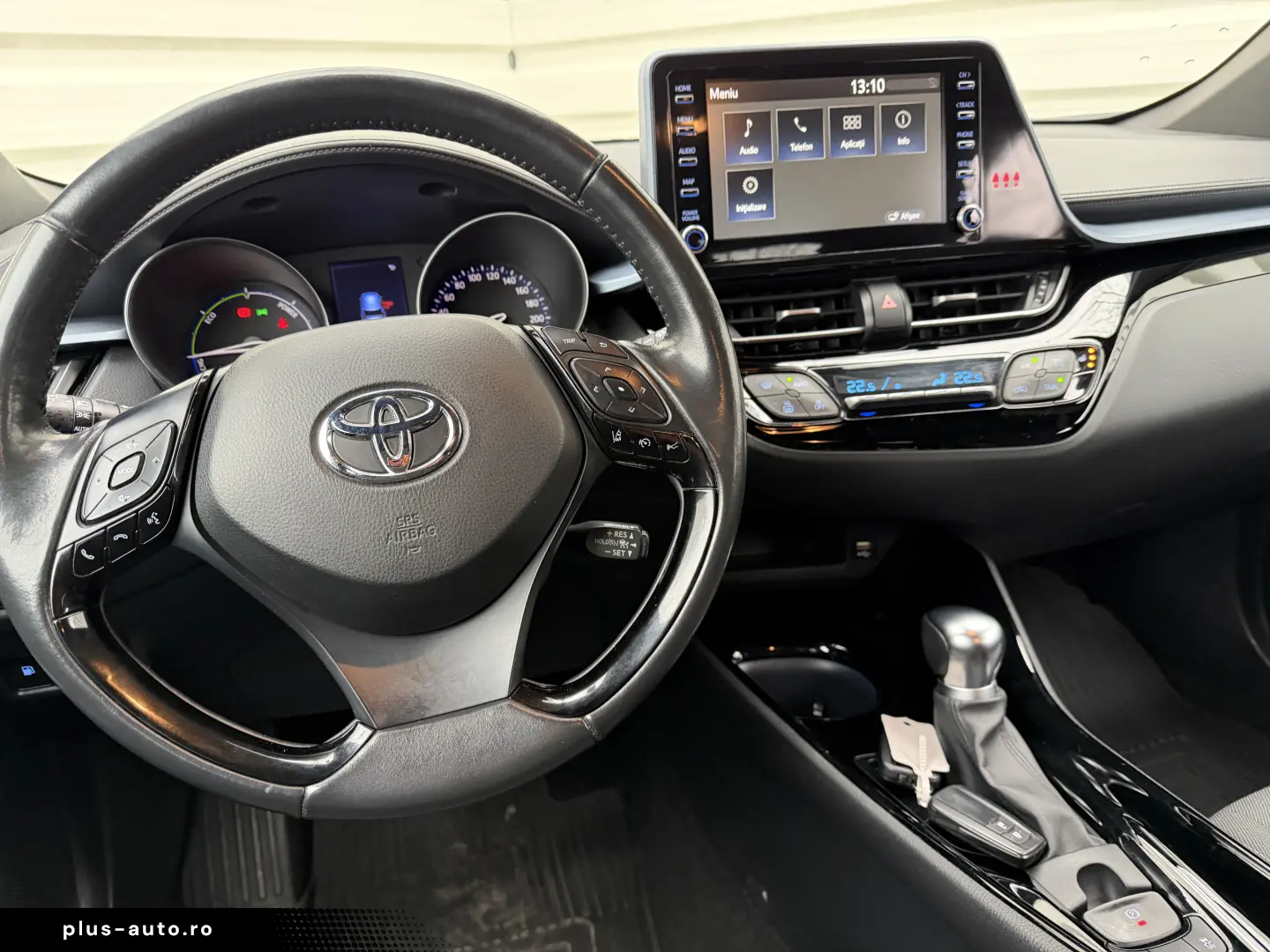 Toyota C-HR facelift 2020 de vanzare in RATE FIXE