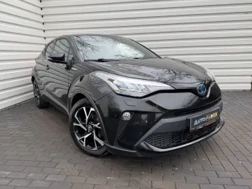 Toyota C-HR facelift 2020 de vanzare in RATE FIXE