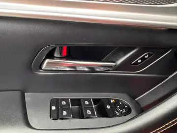 MAZDA CX-60 2.5 E-SKYACTIV PHEV HOMURA PLUS