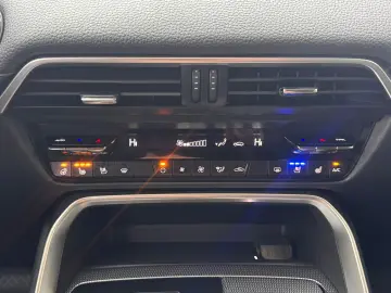 MAZDA CX-60 2.5 E-SKYACTIV PHEV HOMURA PLUS