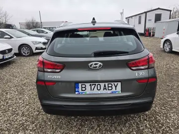 Hyundai i30 2022