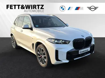BMW X5 xDrive50e M Sport Pro AHK Pano Head-Up H K