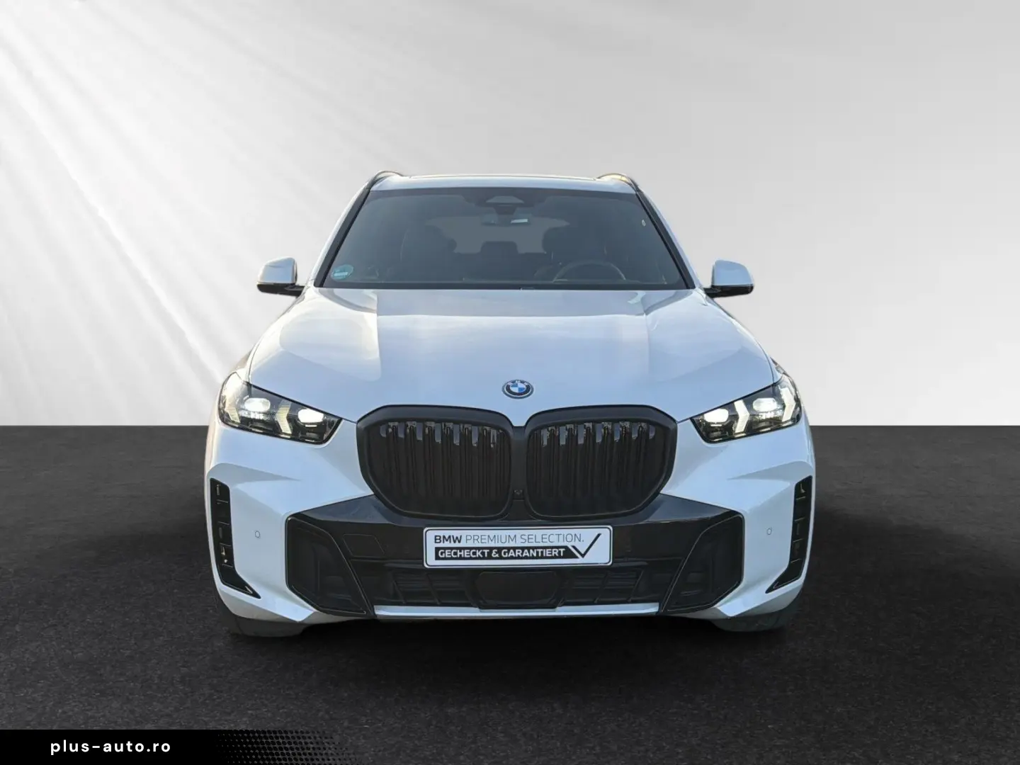 BMW X5 xDrive50e M Sport Pro AHK Pano Head-Up H K