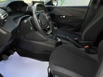Peugeot 208 2023