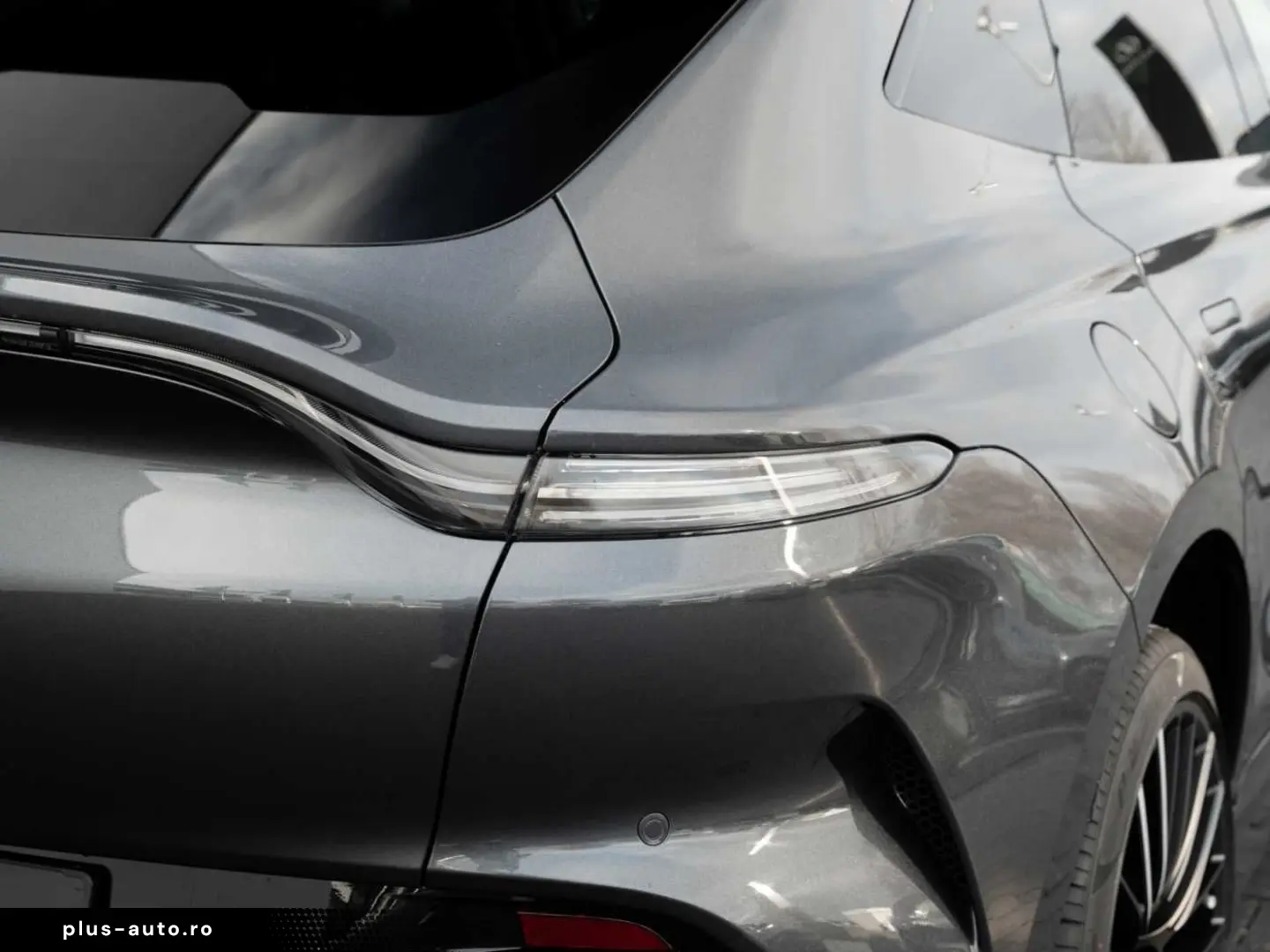 ASTON MARTIN DBX 707 V8 4x4 MY25