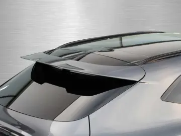 ASTON MARTIN DBX 707 V8 4x4 MY25