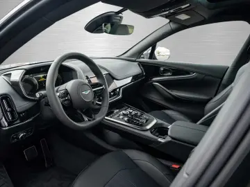 ASTON MARTIN DBX 707 V8 4x4 MY25