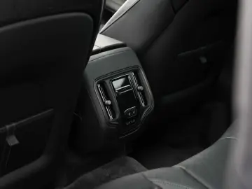 ASTON MARTIN DBX 707 V8 4x4 MY25