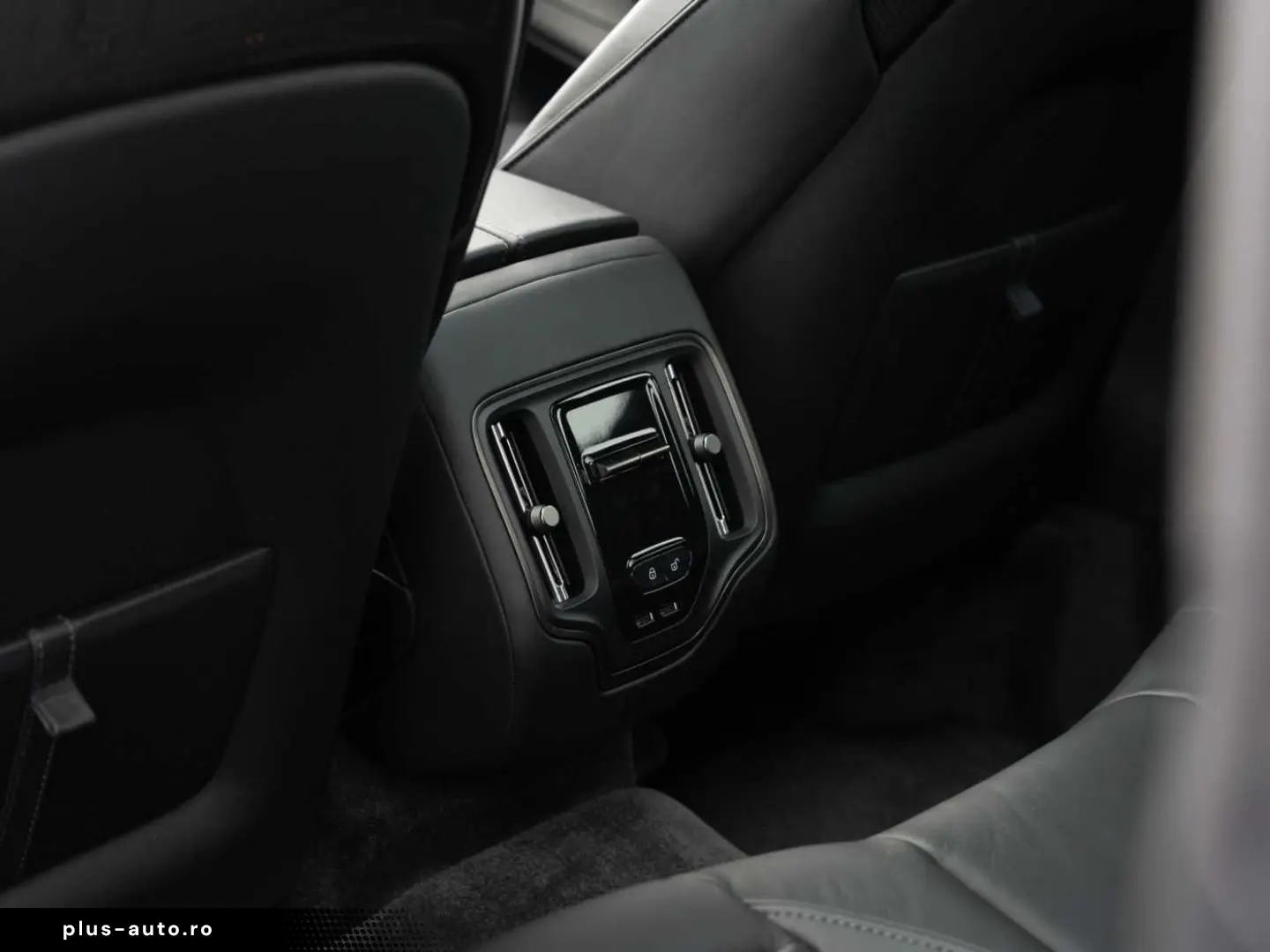 ASTON MARTIN DBX 707 V8 4x4 MY25