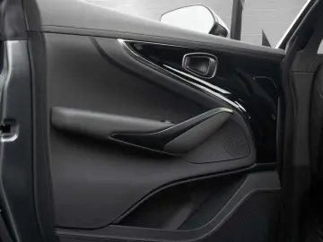 ASTON MARTIN DBX 707 V8 4x4 MY25