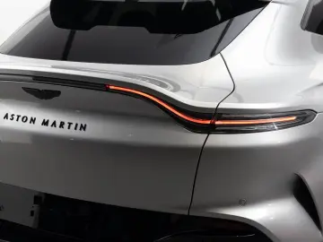 ASTON MARTIN DBX707  25MY  B&W