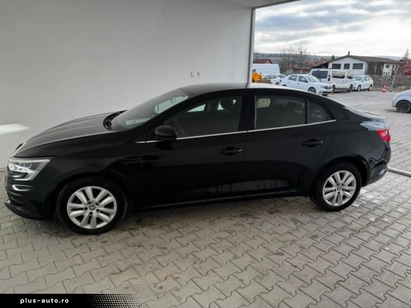 RENAULT MEGANE 1.3 TCe 140CP Zen EDC