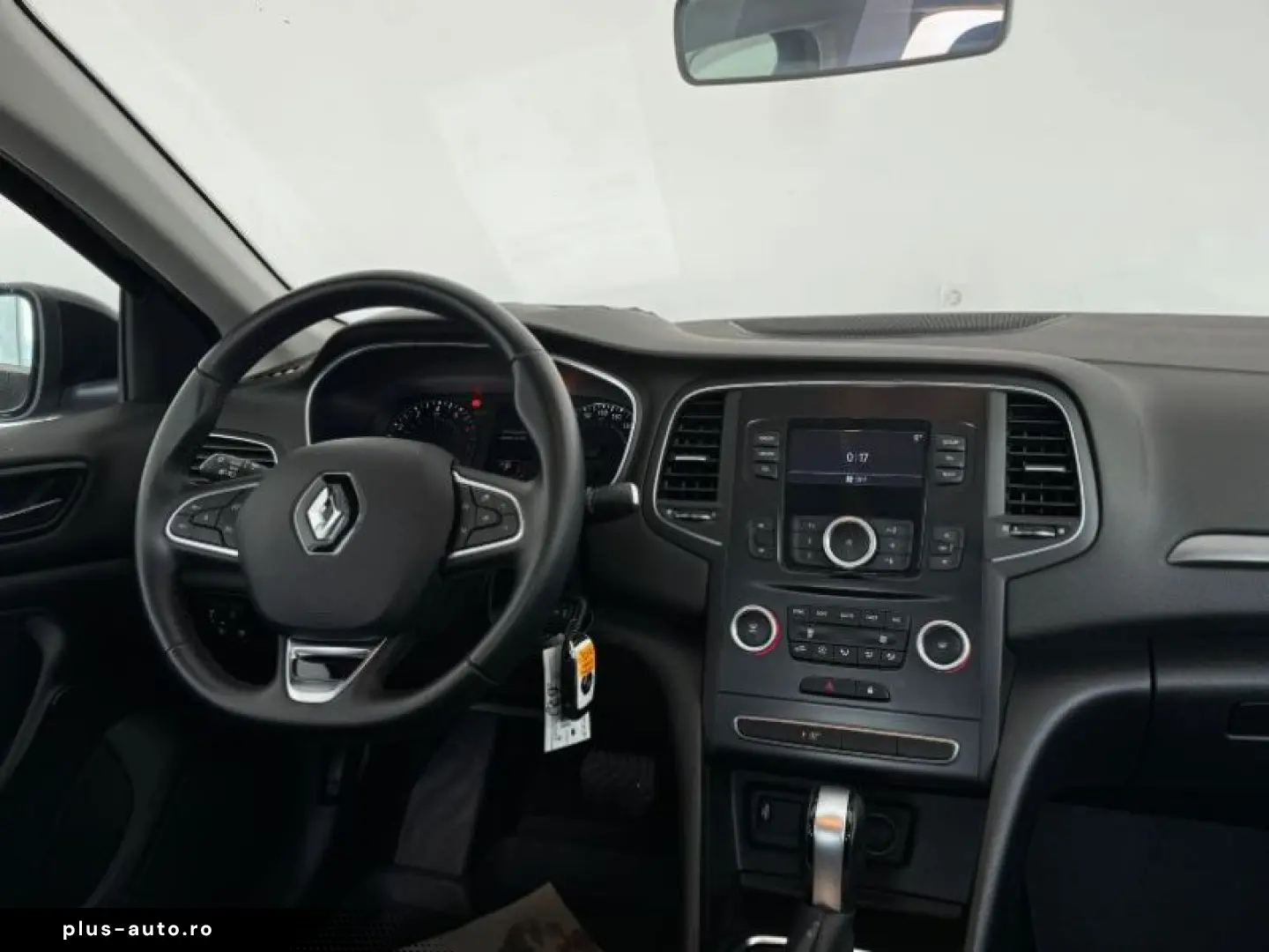 RENAULT MEGANE 1.3 TCe 140CP Zen EDC