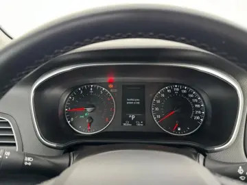 RENAULT MEGANE 1.3 TCe 140CP Zen EDC