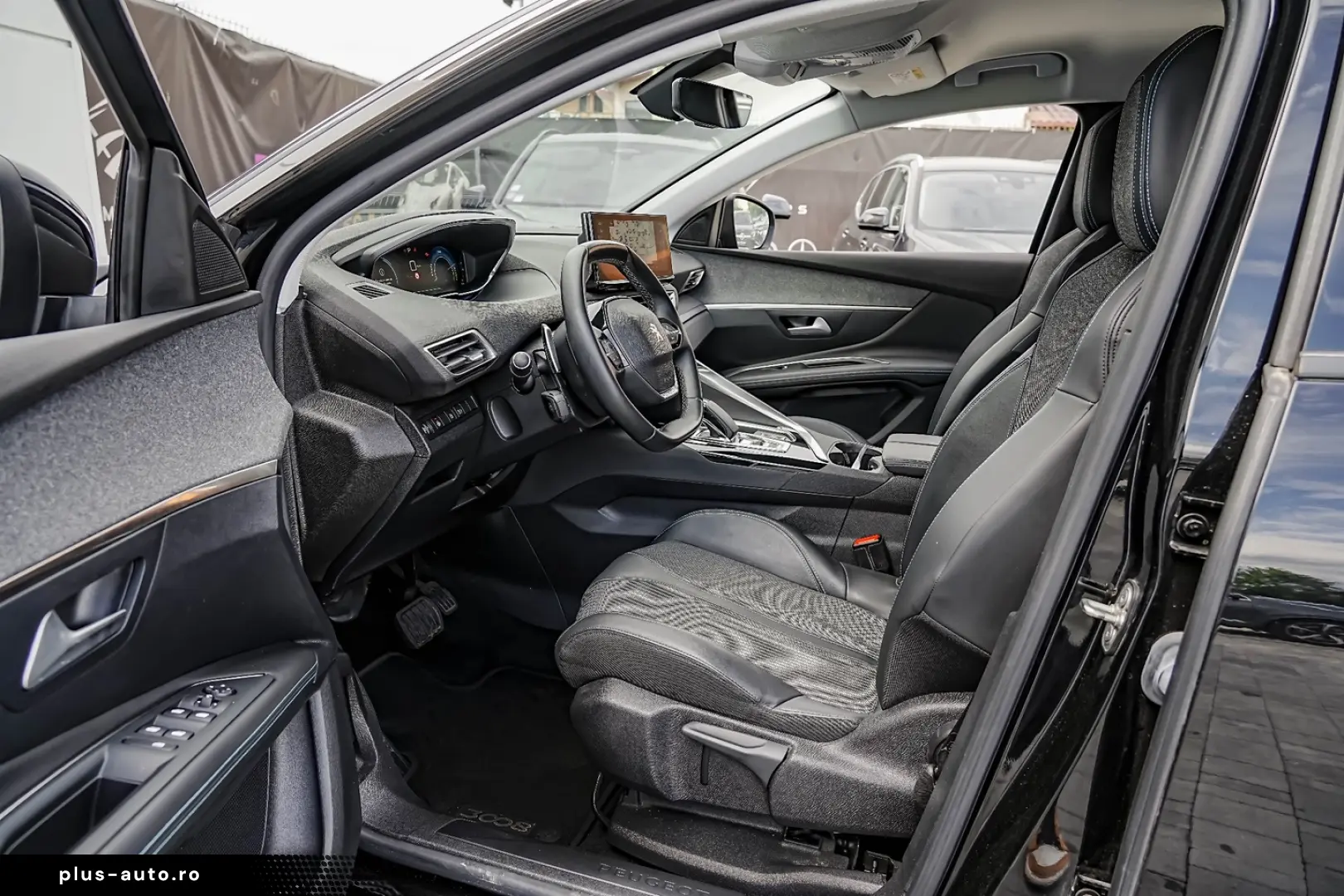 Peugeot 3008 Hybrid 225 e-EAT8 Allure Pack