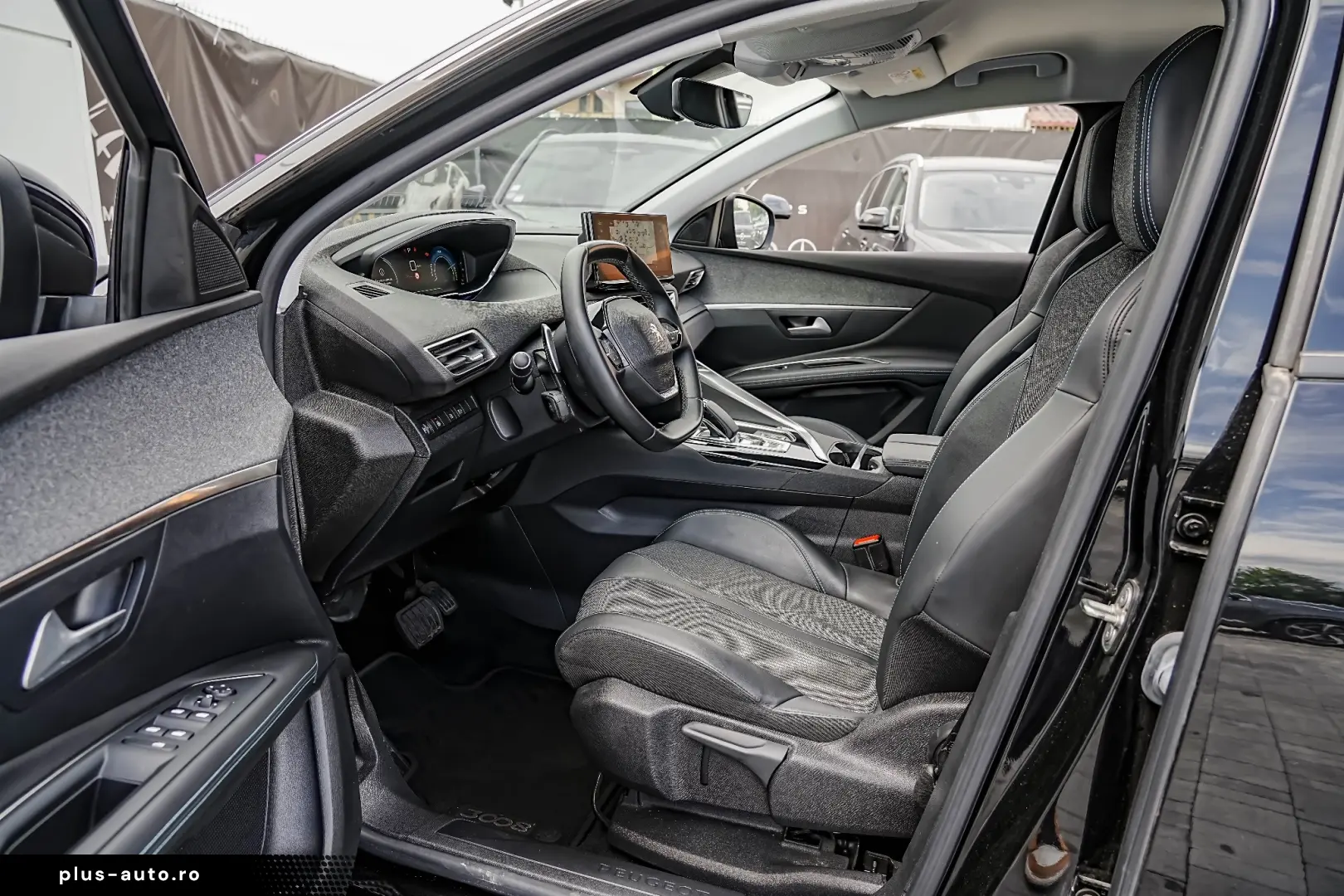 Peugeot 3008 Hybrid 225 e-EAT8 Allure Pack