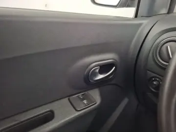 DACIA DOKKER 1.5 Blue dCi 95 Laureate