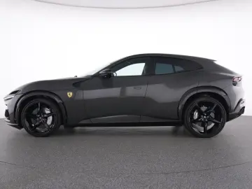 FERRARI Purosangue FULL CARBON