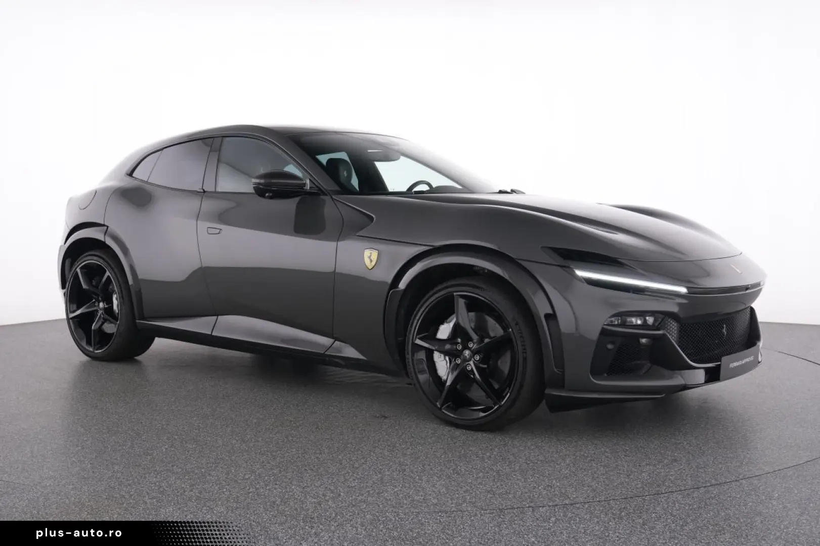 FERRARI Purosangue FULL CARBON