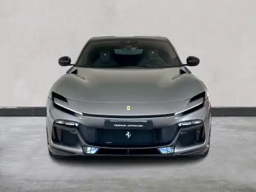 FERRARI Purosangue      Ferrari Frankfurt