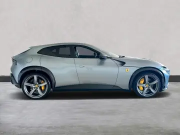 FERRARI Purosangue      Ferrari Frankfurt