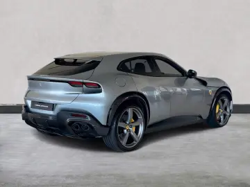 FERRARI Purosangue      Ferrari Frankfurt