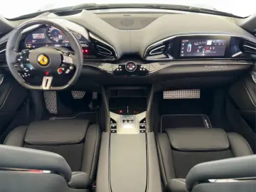 FERRARI Purosangue      Ferrari Frankfurt