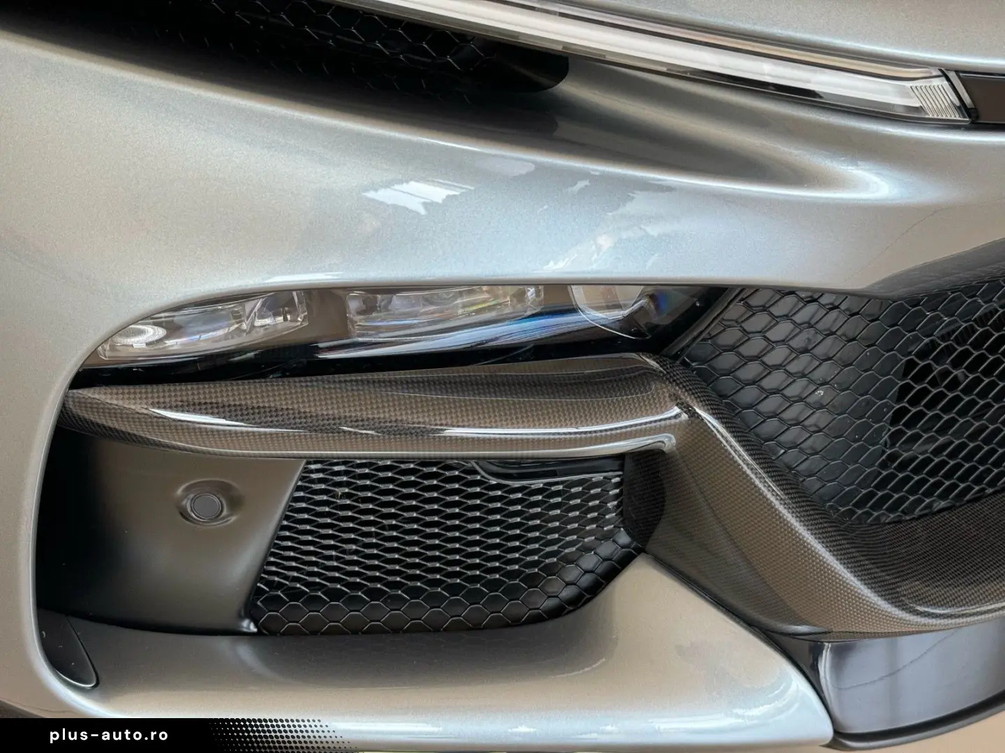 FERRARI Purosangue      Ferrari Frankfurt