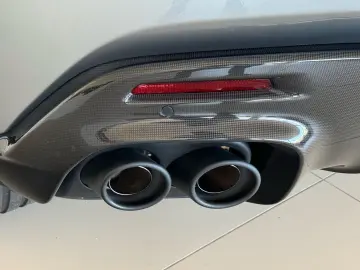 FERRARI Purosangue      Ferrari Frankfurt